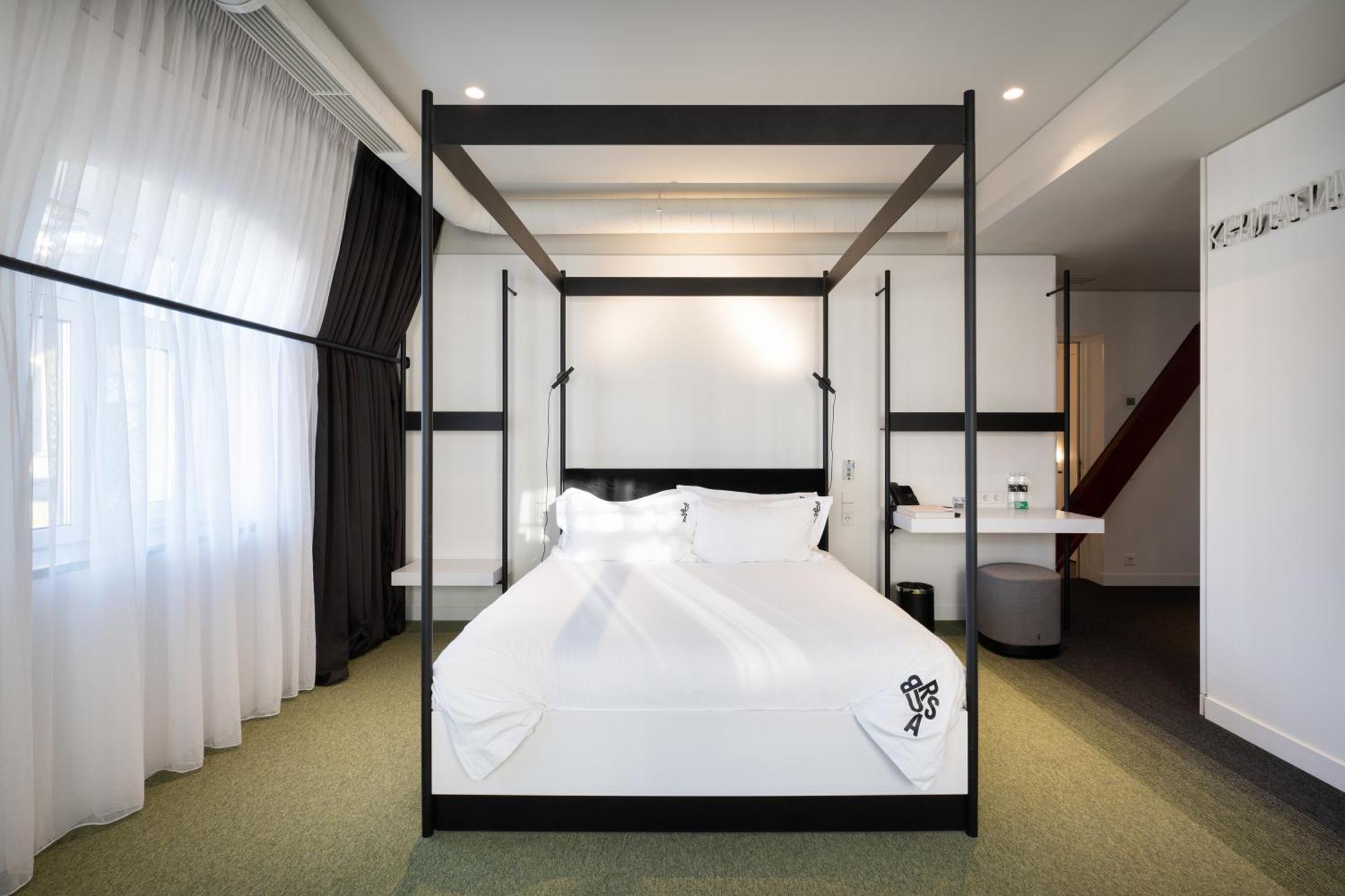 Bursa Hotel Kiev Ngoại thất bức ảnh