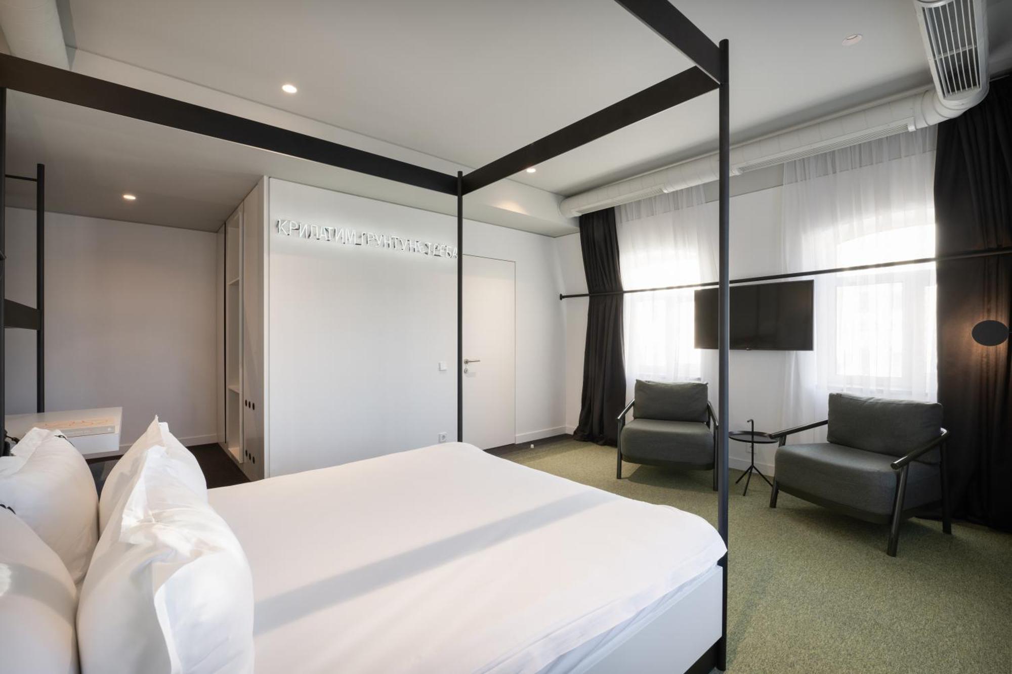 Bursa Hotel Kiev Ngoại thất bức ảnh